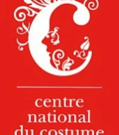 T3 Avec Garage Proche Gare Апартаменты