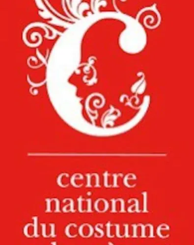 T3 Avec Garage Proche Gare Apartment