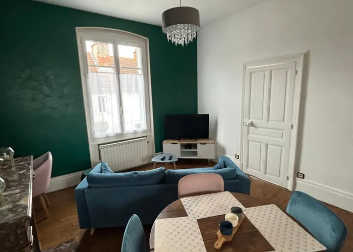 T3 Avec Garage Proche Gare Apartment *