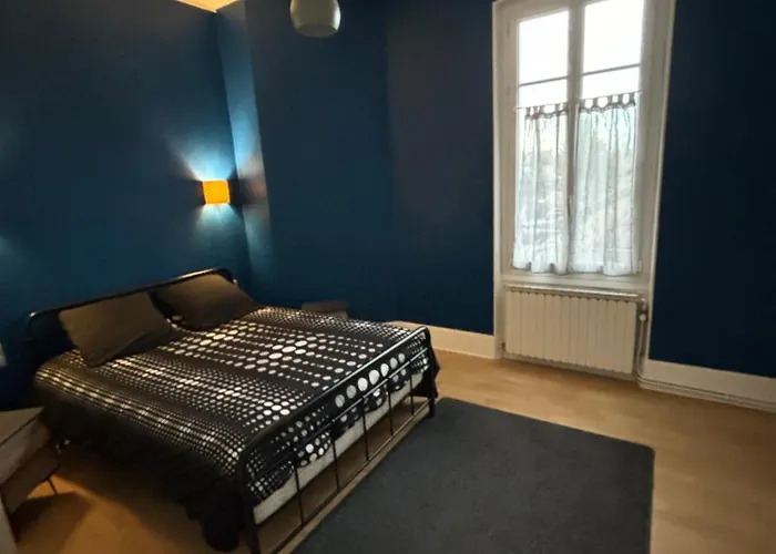 T3 Avec Garage Proche Gare Apartment